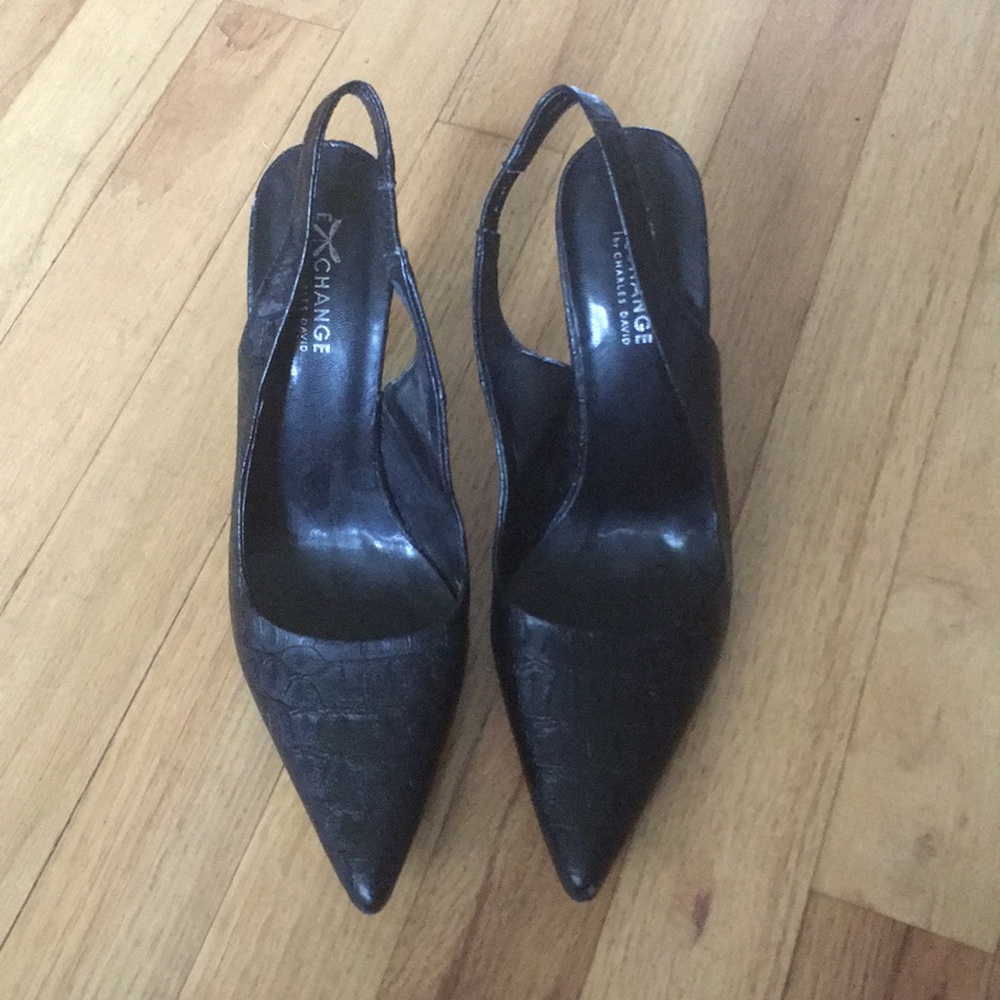 Charles David black slingback pumps